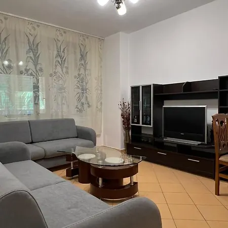 Leonard Apartmán