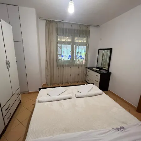 Leonard Apartmán